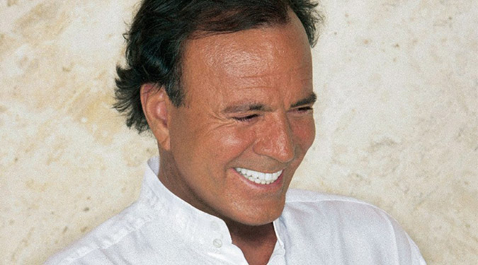 Julio Iglesias in Concert